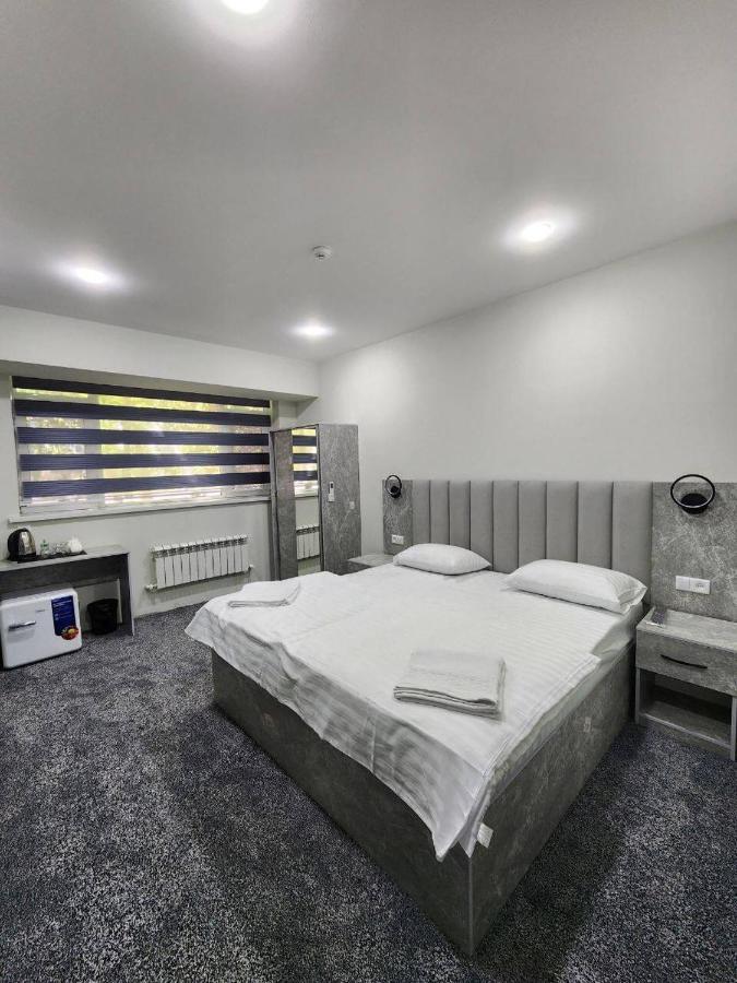 Paradise Inn Tasken Kültér fotó